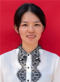 姓尤的女孩名字?