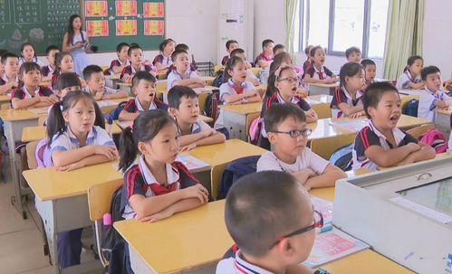 开学报到还是报道 哪一个