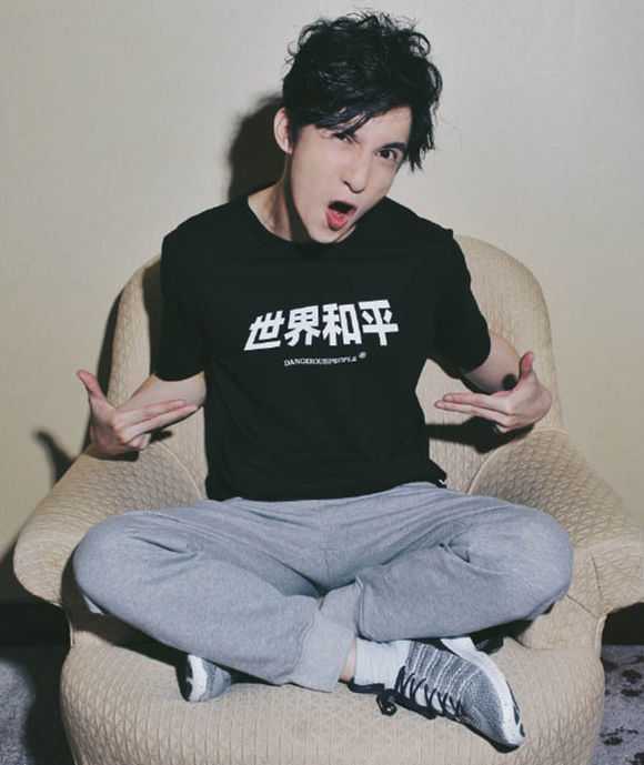 薛之谦《我害怕》的歌词是什么?