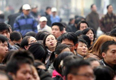 人头攒动的读音 人头攒动的意思