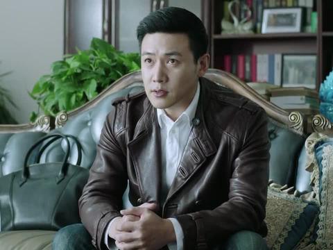 杜伯的弓箭射中了宣王的哪里?