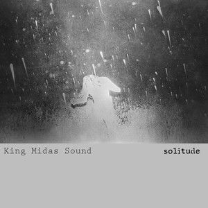 solitude中文翻译，solitude和lonely的区别