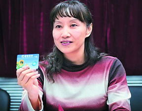 于芬简历，于芳不朽朗诵视频