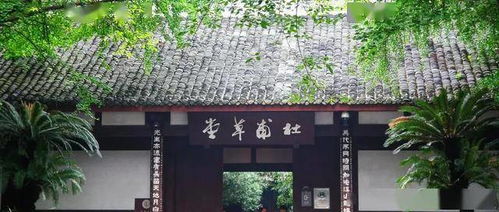 朝扣富儿门,暮随肥马尘!饥饿动即向一旬,敞衣何啻悬百结。都什么意思