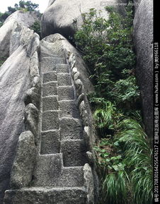 天柱山总关寨百步云梯多少登石梯