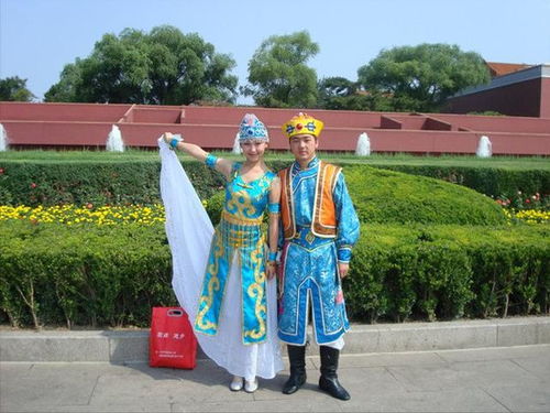 锡伯族是什么族服装，锡伯族八大姓氏