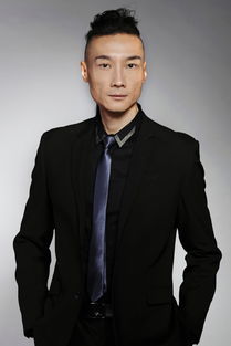 姐姐妹妹站起来原型