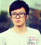 抖音两个男的戴头巾唱歌是谁