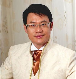 邓英敏图片，邓英敏年轻