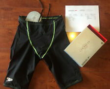 clothing的翻译，clothing clothes cloth区别