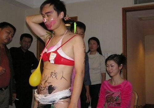 山东结婚闹伴娘事件的事件解析