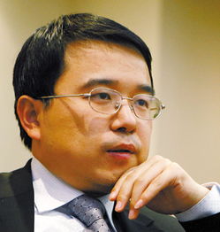 王亚伟现在管理的基金，王亚伟股票群是真的吗