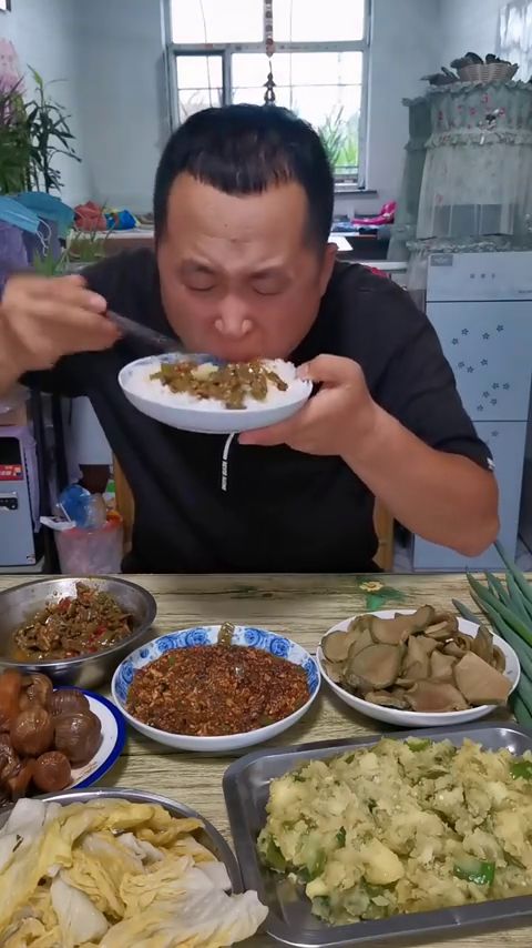 吃饭的吃组词，吃饭的吃是第几声