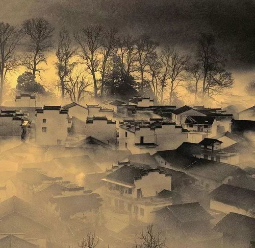 云在青天水在瓶是什么意思?