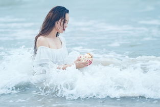 《海的女儿》的作者是谁?