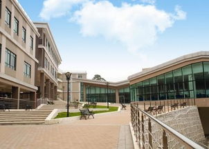 名称:北京师范大学-香港浸会大学联合国际学院