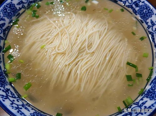 体体面面的意思，面面的意思形容人