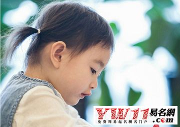 女孩名字带诺，名字中带诺的女孩名字