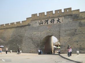 张家口大境门长城，张家口大境门小学