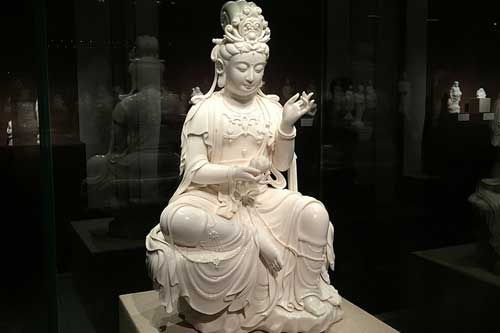 梦见观音菩萨雕像，梦见观音送子