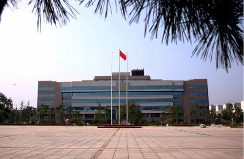 湖南农业大学东方科技学院学费