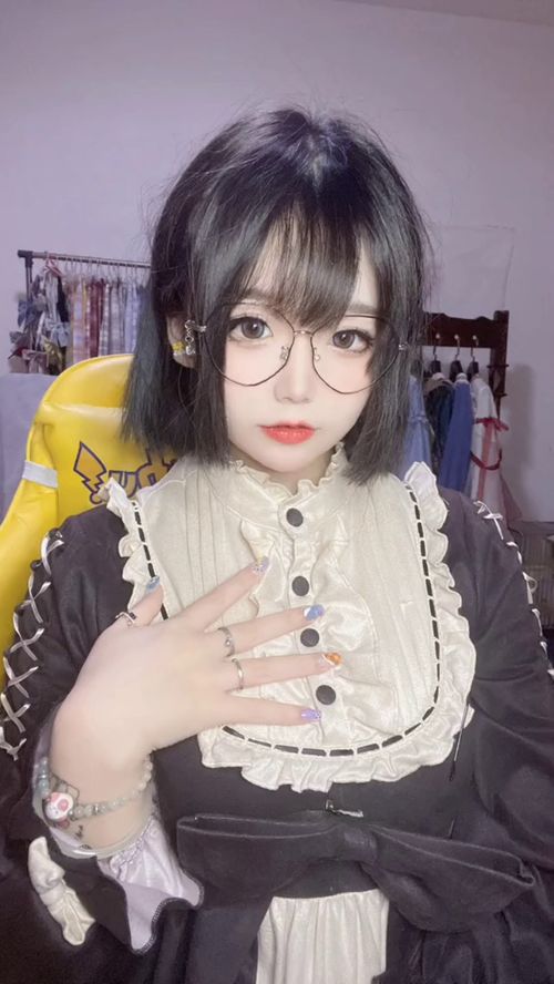 女大十八变是什么意思,是褒义词，女大十八变是褒义还是贬义