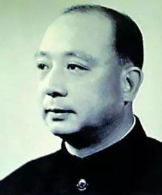 唐弢春
