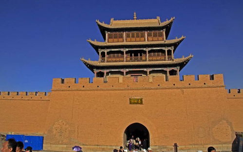 雄关龙，雄关漫道