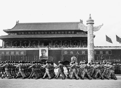 1949年开国大典几月份几日
