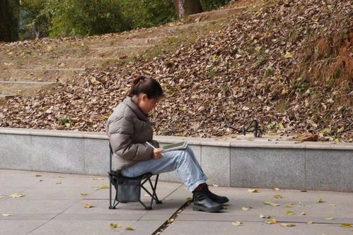 星光不负赶路人啥意思