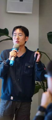 商场里有个女装的牌子,叫abse还是ce的.