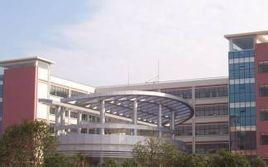 武汉纺织大学外经贸学院录取线，武汉纺织大学外经贸学院占地