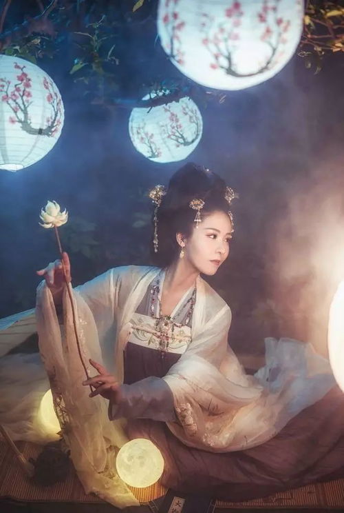云鬟雾鬓，云鬟酥腰下载