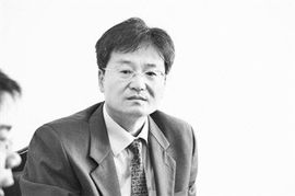 《美国宪政历程》载:美国自立宪以来,先后经历了南北战争、世界大战、经