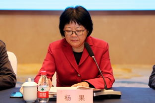 果子爱唱歌是谁