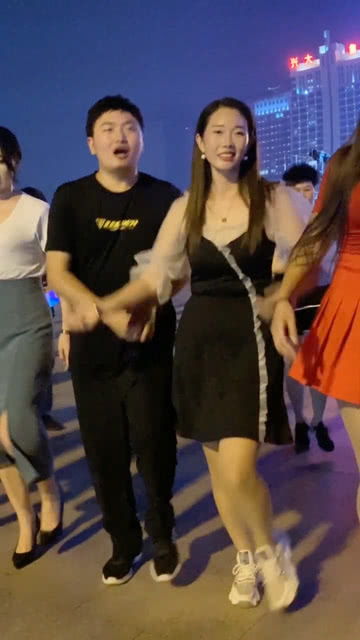 妖娆的意思是什么意思