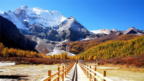 亚丁七月旅行的穿衣攻略七月的天气适合亚丁旅行吗