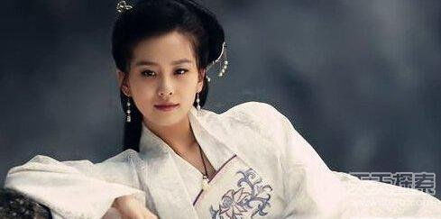 形容古代女子嘴巴词语