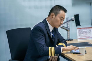 刘长建奖励了多少，刘传健机长现在怎么样了