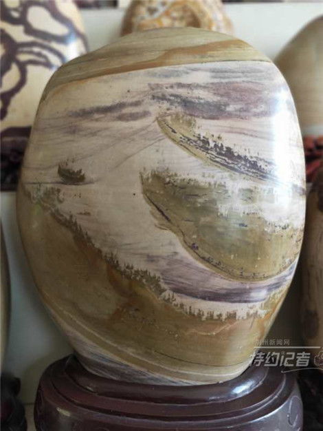 方其破荆州,下江陵,顺流而东也 的意思是什么
