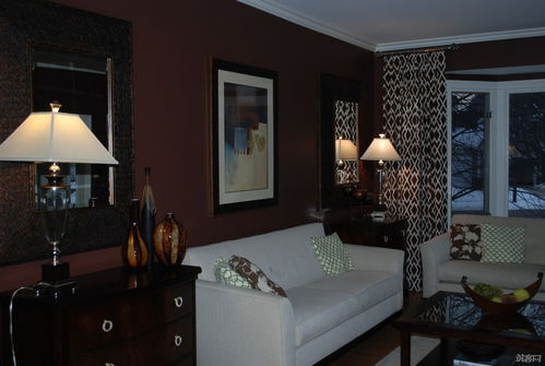 living room。 得英语怎么读