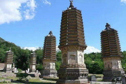 银山塔林风景区，银山塔林爬山要爬多久