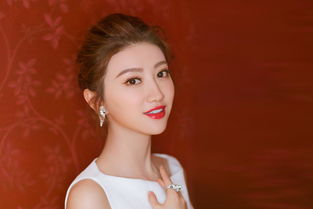 明眸皓齿造句短一点，明眸皓齿造句20字