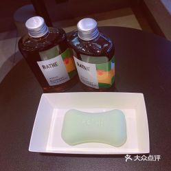 “洗澡”英语怎么写?