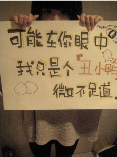 这样的人让我感动800字作文初一，这样的人让我感动800字作文先抑后扬