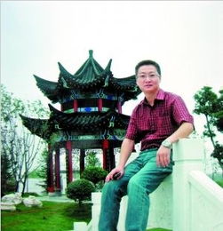李翔记者，李翔画家