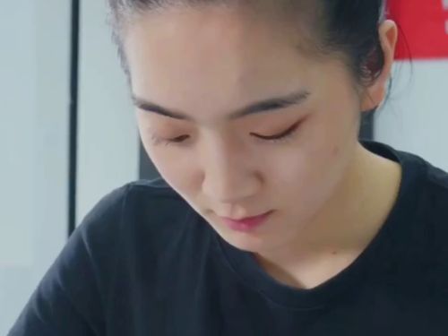 为什麽我会觉得有的人很眼熟?