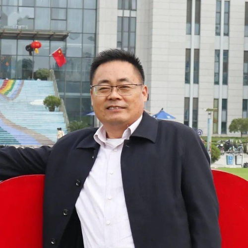 曹坤华，曹锟儿子