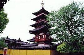 寒山寺的诗枫桥夜泊诗句，寒山寺的诗人是谁