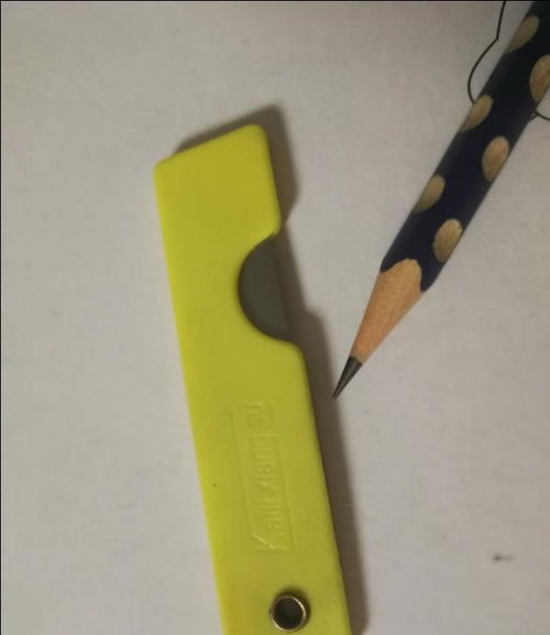 削笔刀怎么调节粗细，削笔器能带上飞机吗